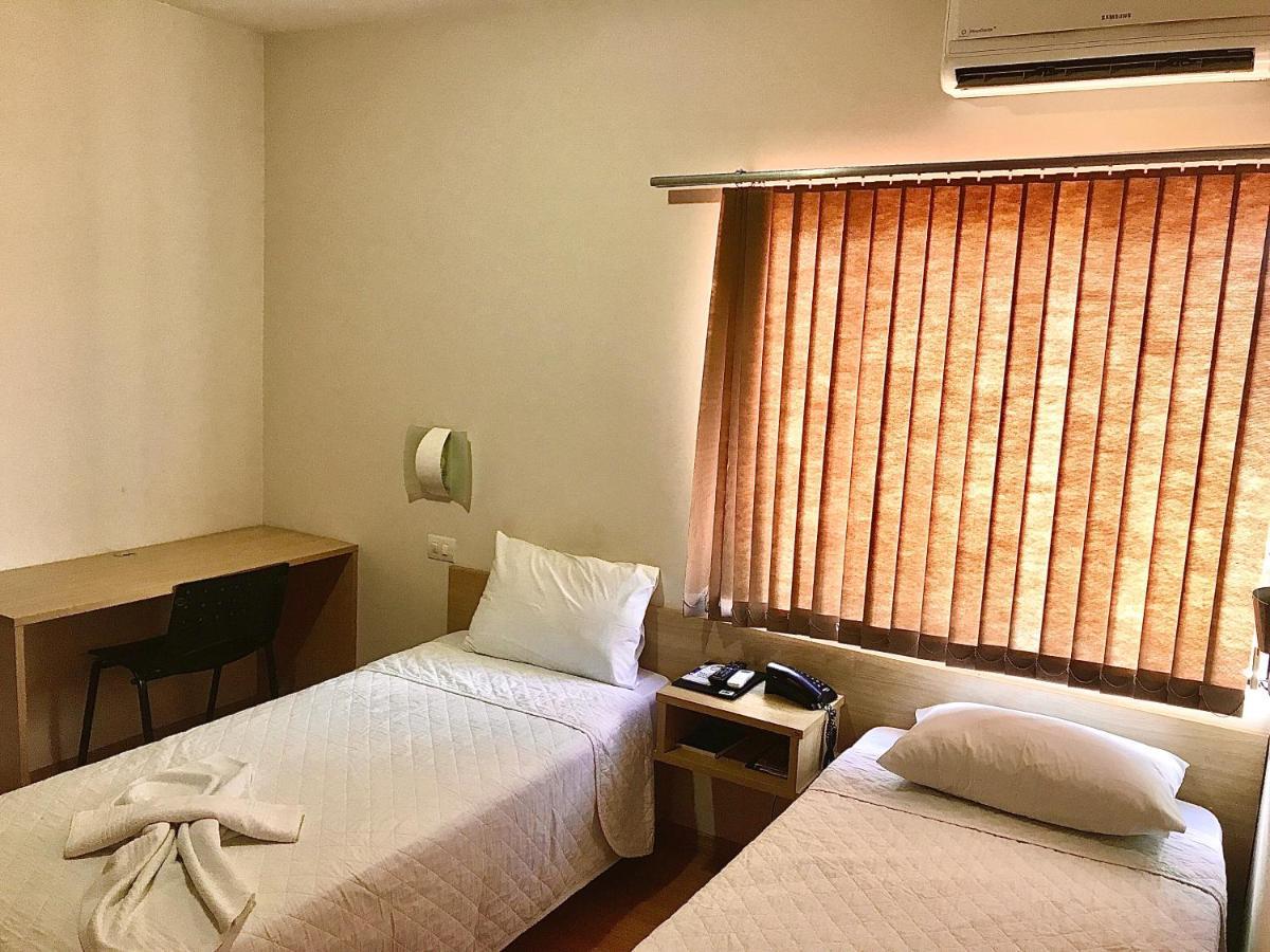 Hotel Dom Thomaz Jaguariaiva Luaran gambar